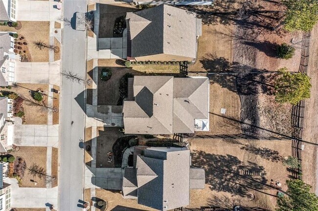 Building Photo - 6623 Rivergreen Rd
