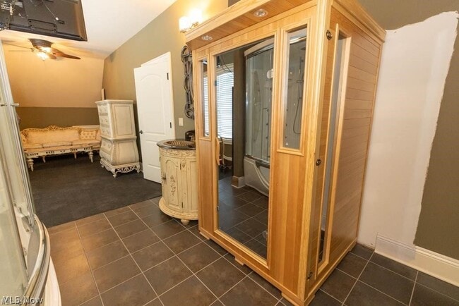 Building Photo - 3600 Oxford Cir