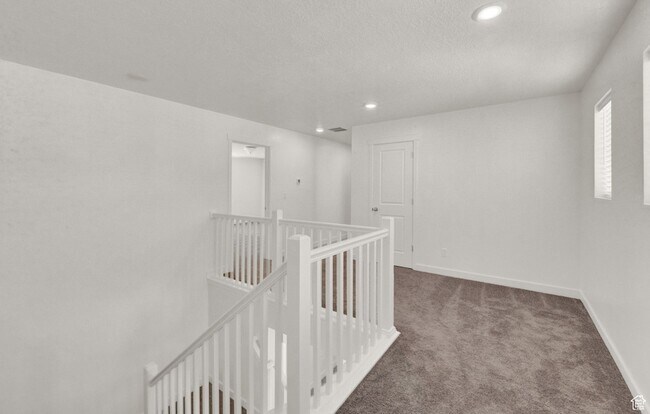 Building Photo - 1034 S 850 W