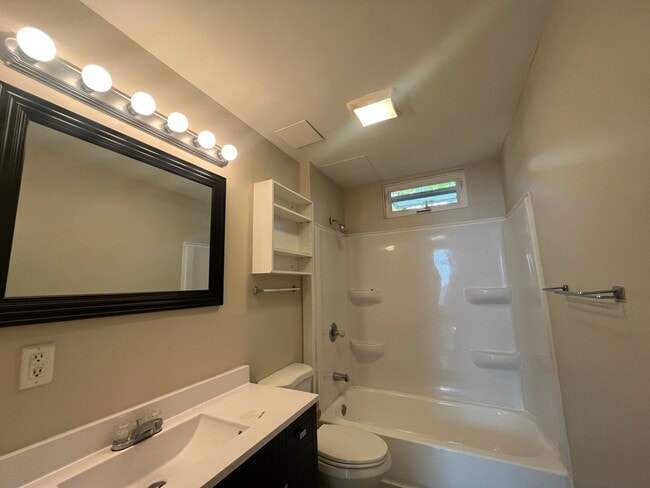 Building Photo - This spacious 3-bedroom lower level duplex...