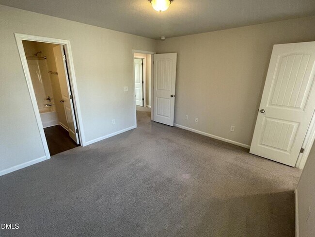 Building Photo - 2057 Wiggins Village Dr