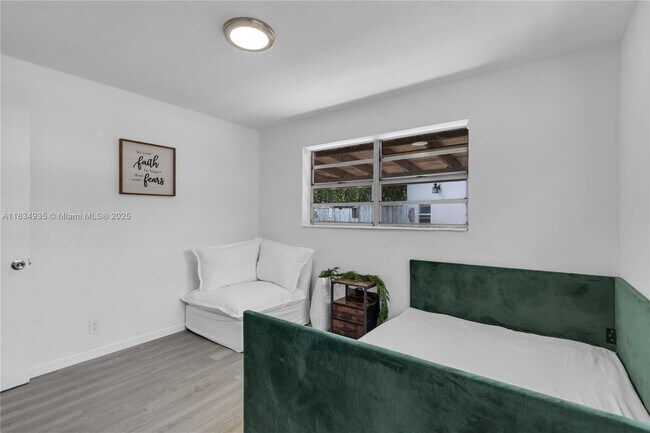 Building Photo - 3494 SW 56th Ave