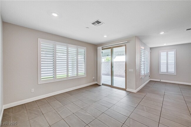 Building Photo - 2110 Millergrove Ave