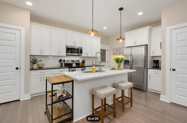 Kitchen - 849 Cherokee Ave