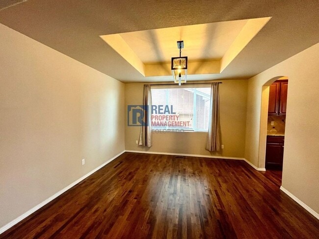 Building Photo - 10776 Forest Creek Dr