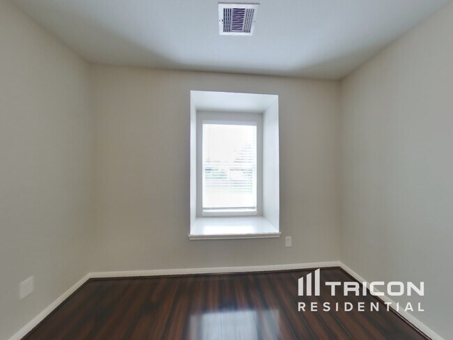 Building Photo - 18418 Westgate Springs Ln