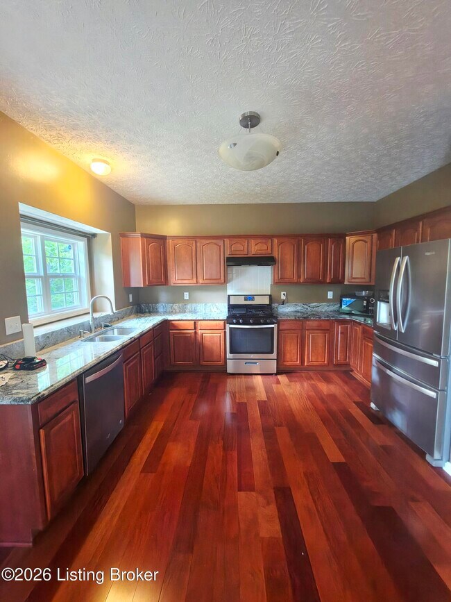 Building Photo - 11036 Symington Cir