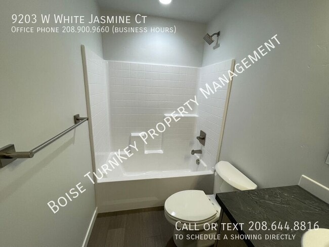 Building Photo - 9203 W White Jasmine Ct