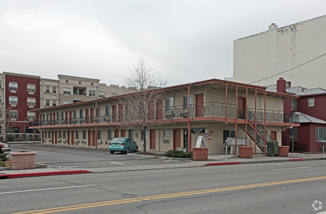 Building Photo - Mill Place Apartments