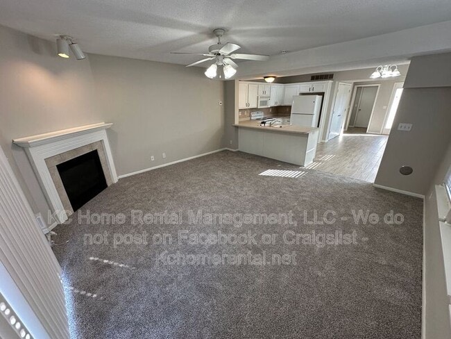 Building Photo - 8042 N Elmwood Ave