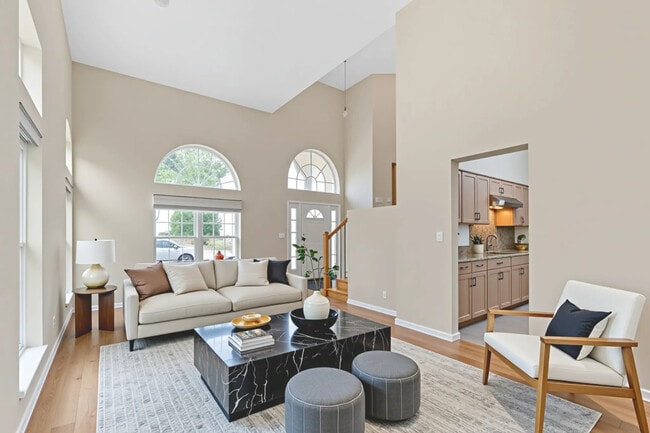 Building Photo - 7623 Beringer Ct