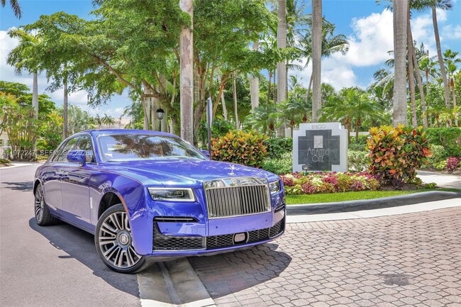 Building Photo - 21200 Point Pl