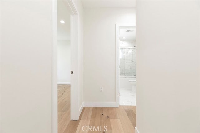 Building Photo - 10446 Woodley Ave