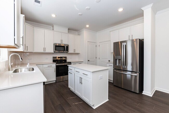 Building Photo - NEW Four Bedroom Home!