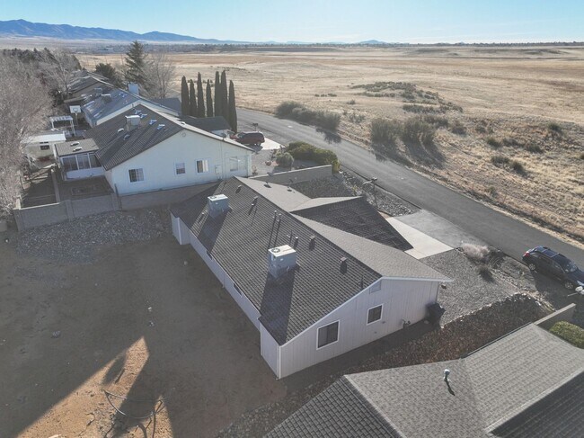 Building Photo - 7100 Roundup Dr