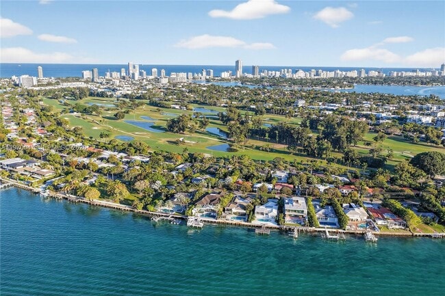 Building Photo - 1000 N Shore Dr