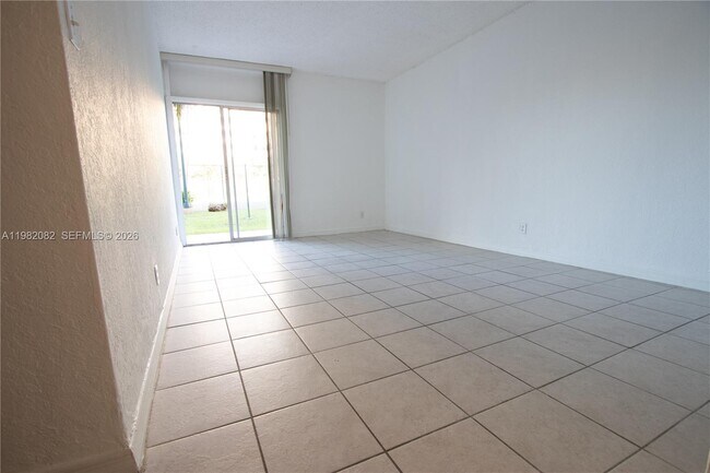 Building Photo - 801 NW 47th Ave