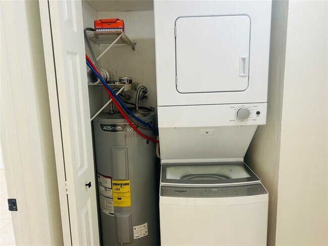 Building Photo - 1205 S Flagler Ave