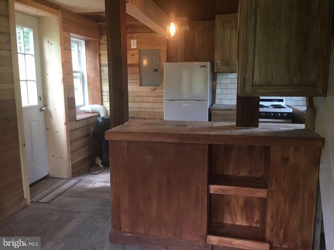 Building Photo - 4609 Dumfries Rd