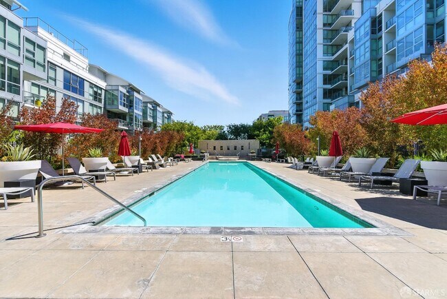 Building Photo - 420 Mission Bay Boulevard North