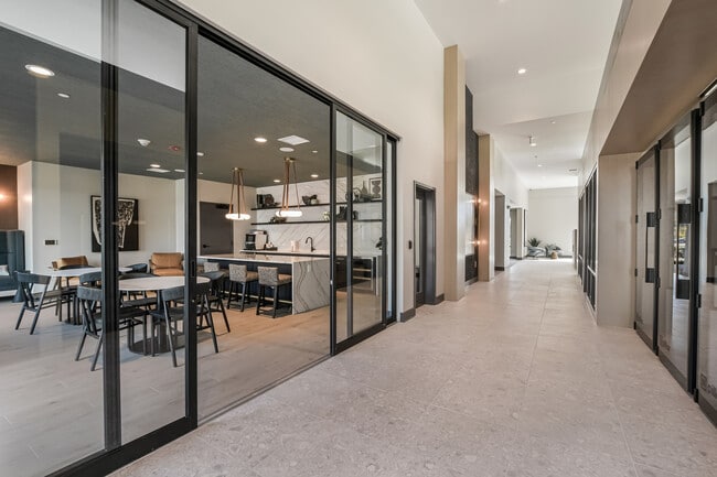 Building Photo - 5424 Old Orchard Rd