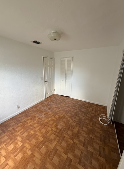 Building Photo - 251 NW 49th Ave