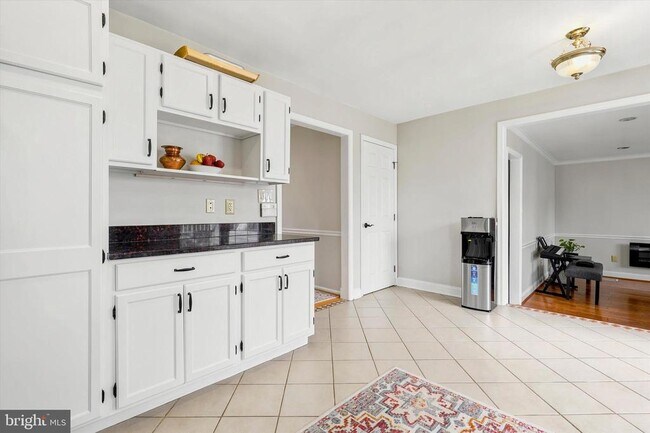 Building Photo - 438 Candlewood Way