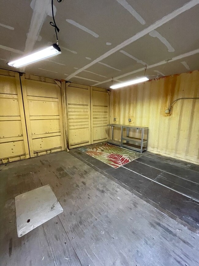 Building Photo - 289 Hill St