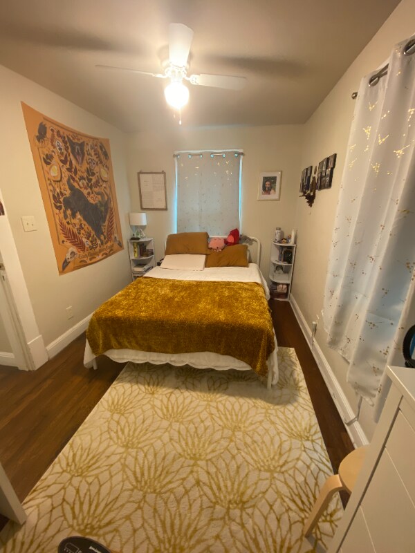 Building Photo - 410 E Carson St