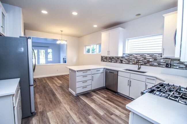 Building Photo - COMING SOON! Beautiful and modern two stor...