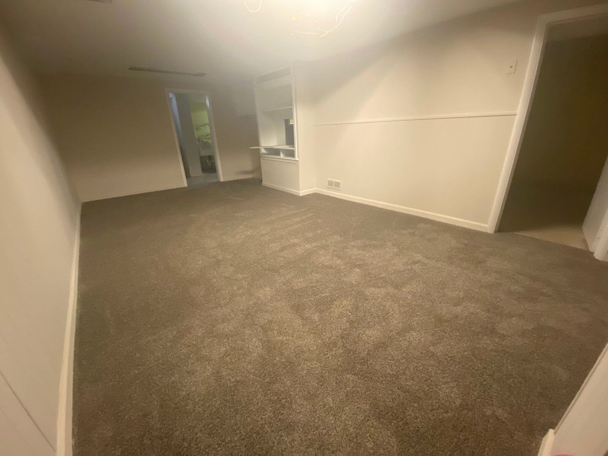 Building Photo - 1900 Holly Way