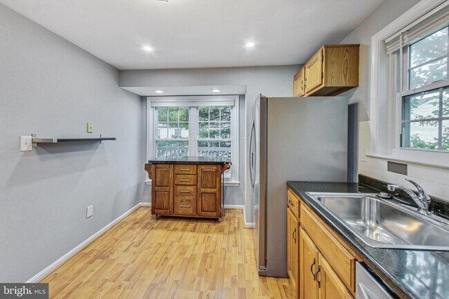 Building Photo - 10615 Prairie Landing Terrace