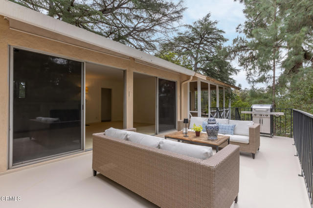 Building Photo - 5209 Alta Canyada Rd