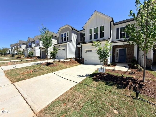 Building Photo - 218 Broomside Ave