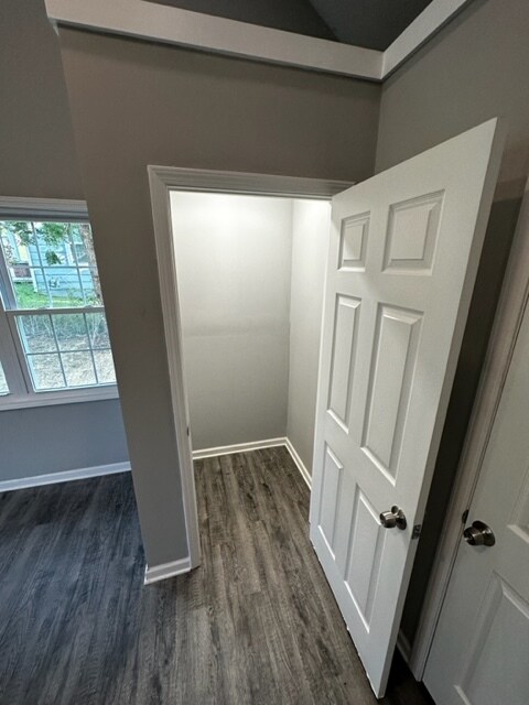 Building Photo - 2208 Sanderson Rd