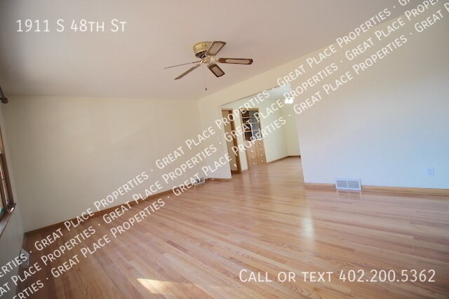 Building Photo - 1911 S 48th St