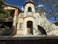 Building Photo - 50 Aura de Blanco St
