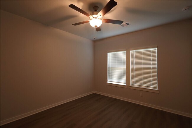 Building Photo - 8506 Blueberry Ash St