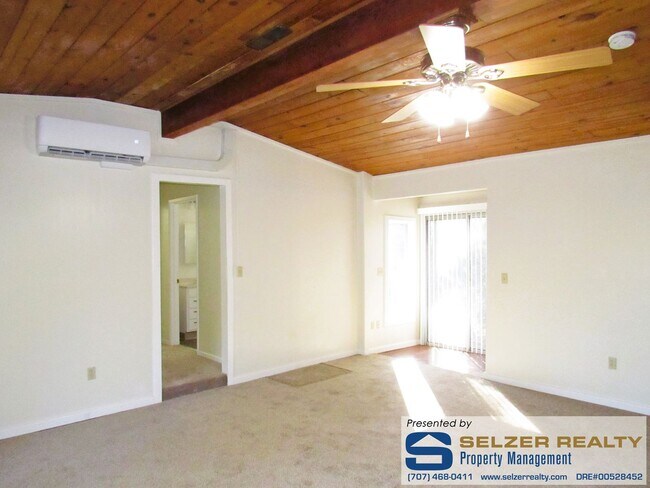 Building Photo - 293 Toyon Rd