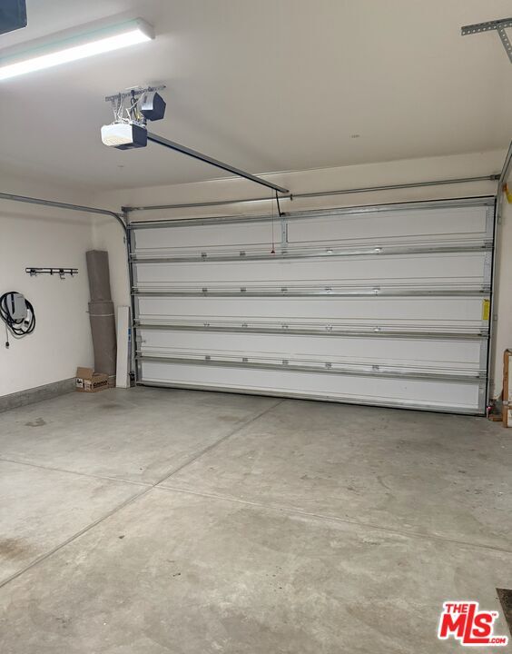 Building Photo - 3925 E Fincastle St