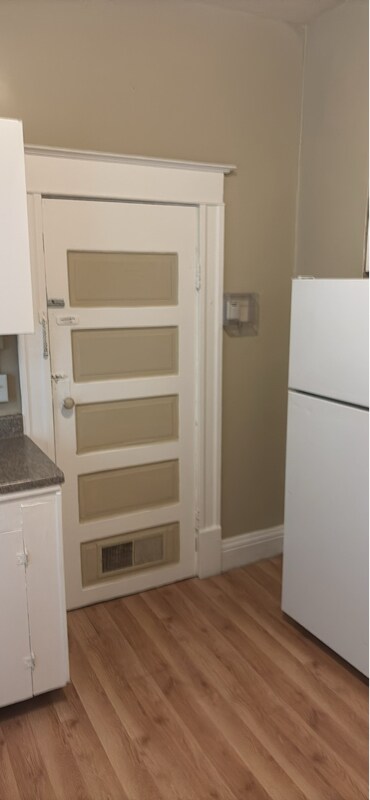 Building Photo - 1691 North Dr