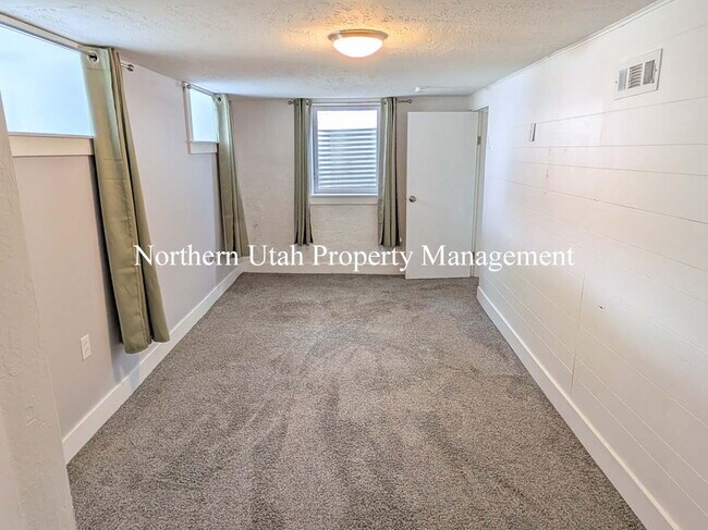 Building Photo - 2834 Liberty Ave