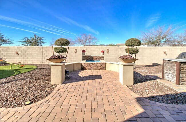 Building Photo - 5316 N 186th Dr