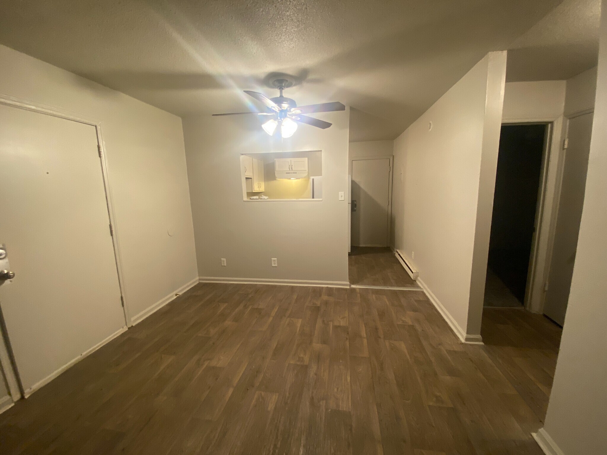 Building Photo - Room in Condo on Alamance Church Rd