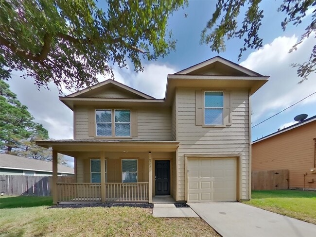 Primary Photo - 16783 Fallen Timbers Dr