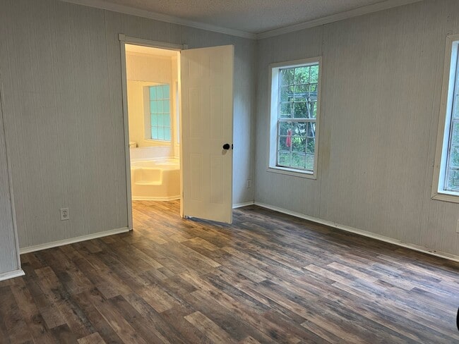 Building Photo - 403 Seahorse Ln