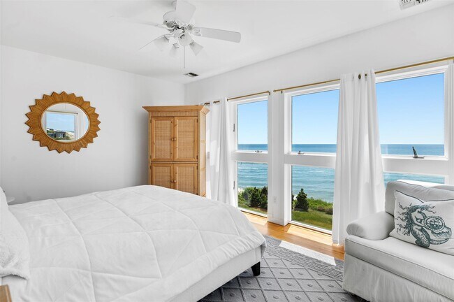 Building Photo - 390 Old Montauk Hwy