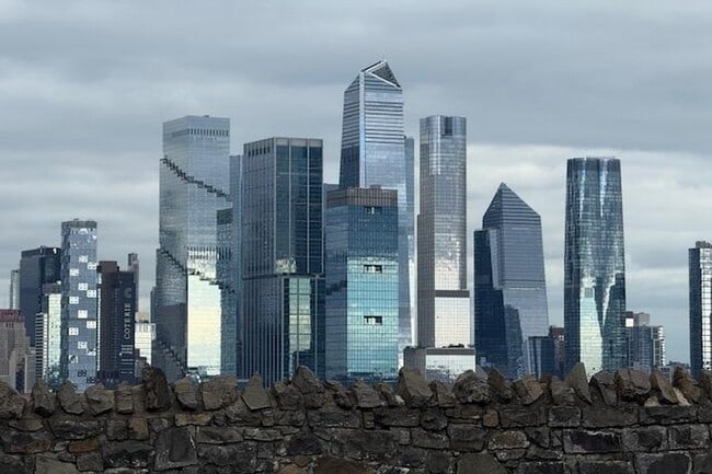 Building Photo - 6607 Lincoln Pl