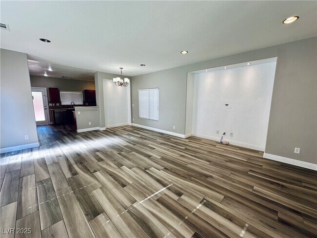 Building Photo - 8923 Deep Ridge Ct