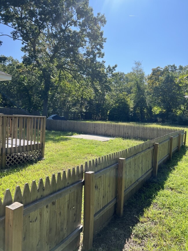 Building Photo - 711 Dennisville-Petersburg Rd